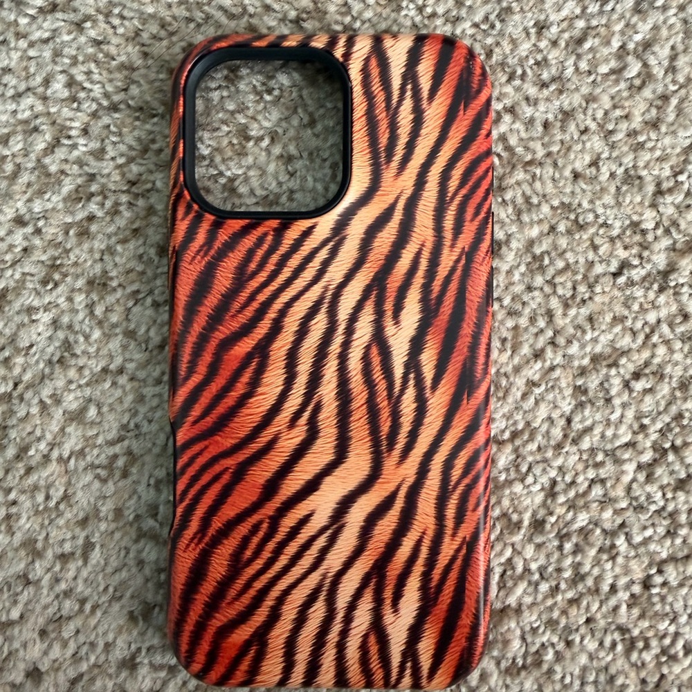 Tiger Print iPhone Case 15 pro max or 13 pro MagSafe